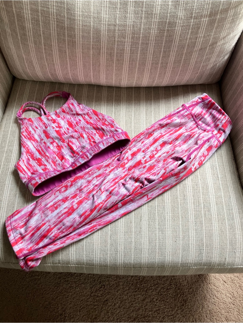 Zella Girl Pink & White Printed Sports Bra and Leggings Set